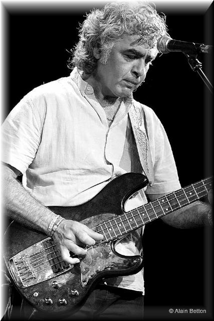 ALain AJ-Blues-Drp-Royalefactory-200612-11