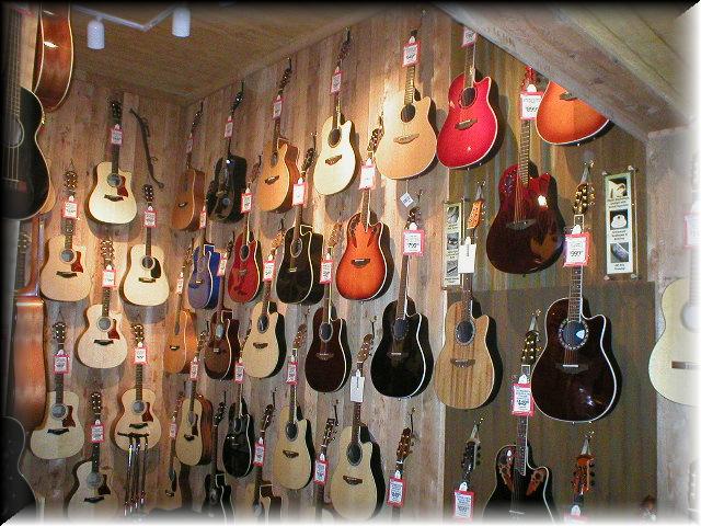 Guitar Center CharlestonSC 082005 22